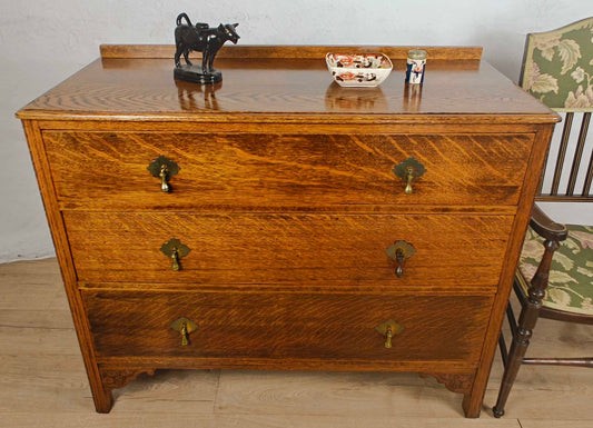 Vintage Chest Of Drawers Oak Carved Vintage 20th-Century Delivery Available