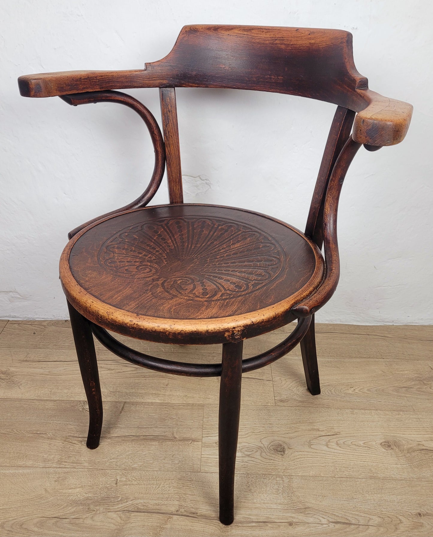 Bistro Cafe Bentwood Armchair Mundus J&J Kohn Antique 1910 Postage Available