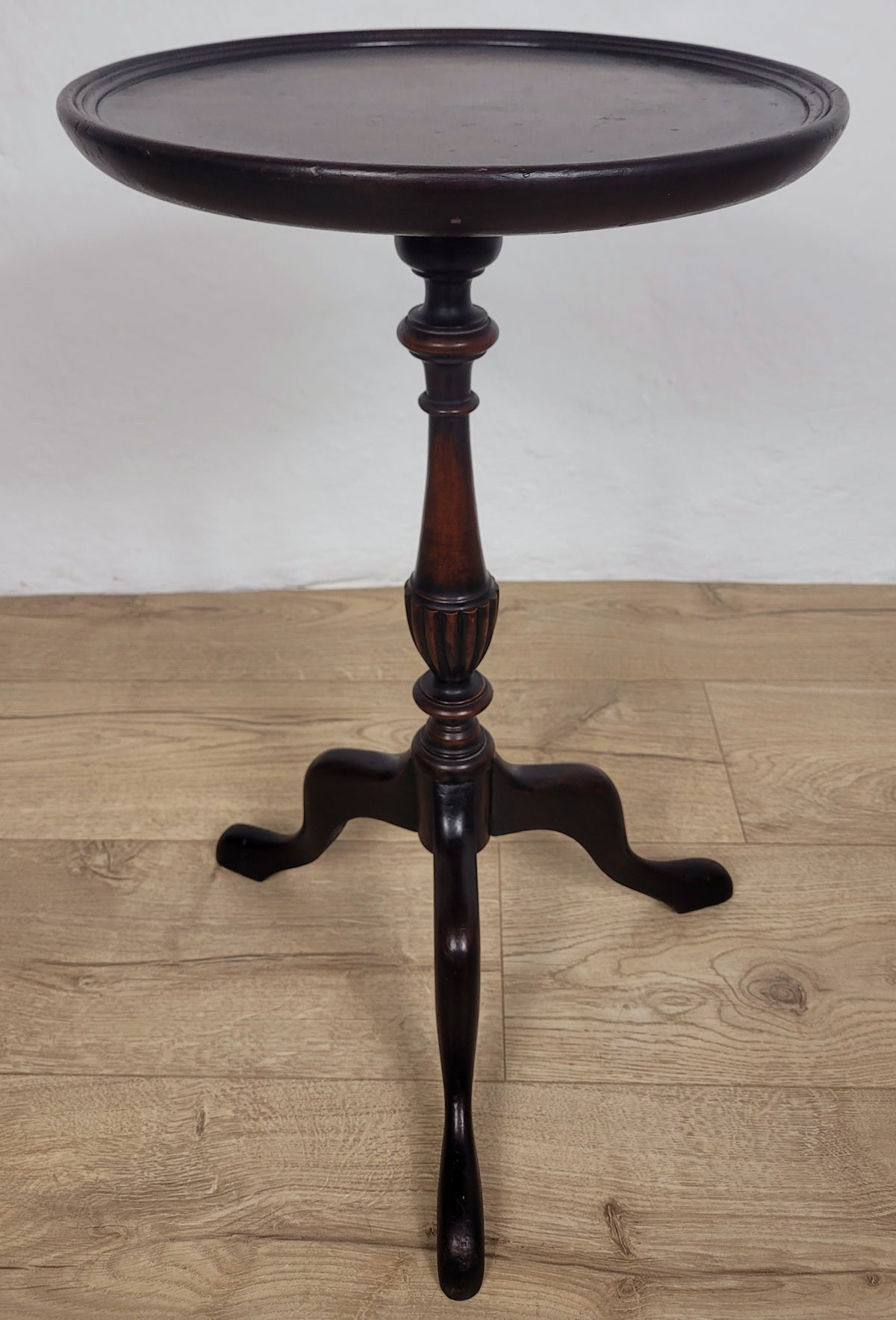 Victorian Tripod Wine Table Circular English Mahogany 1890 Postage Available