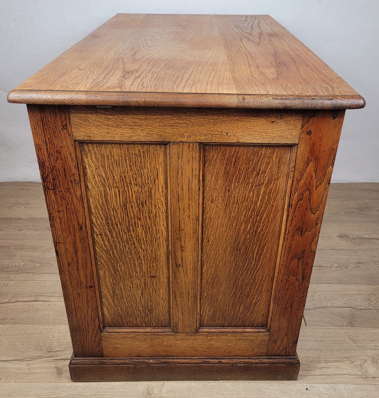 Vintage Single Pedestal Desk 1930s Oak Country Farmhouse Delivery Available