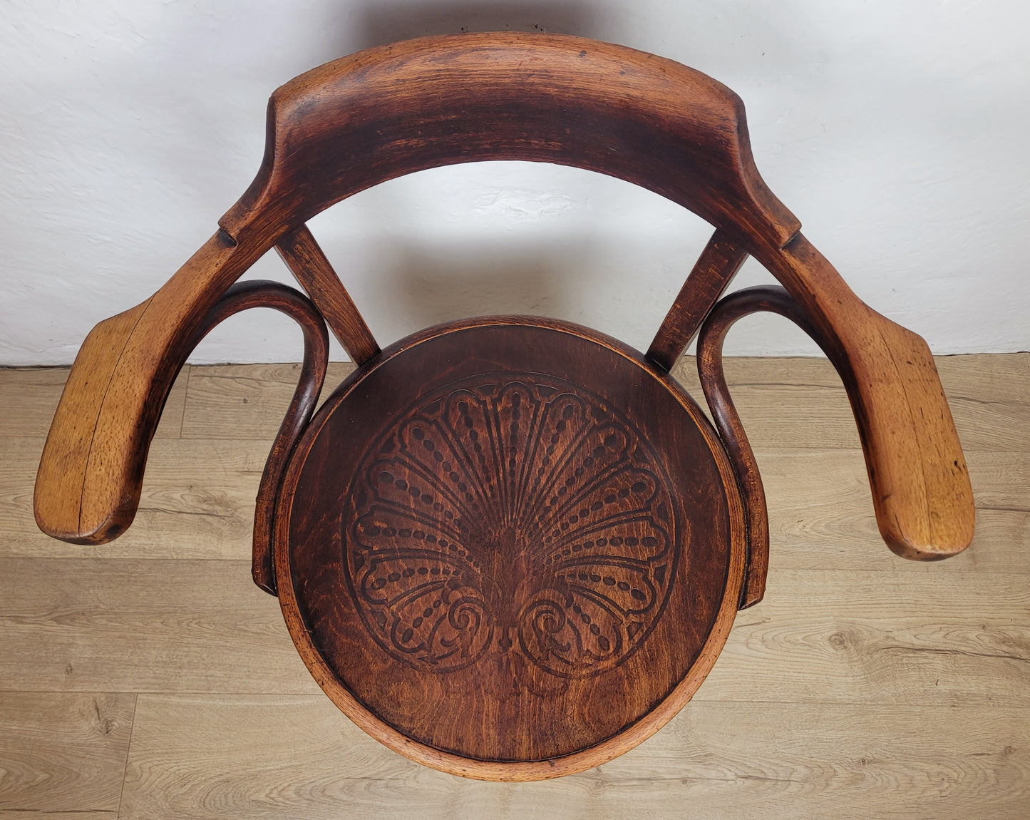 Bistro Cafe Bentwood Armchair Mundus J&J Kohn Antique 1910 Postage Available