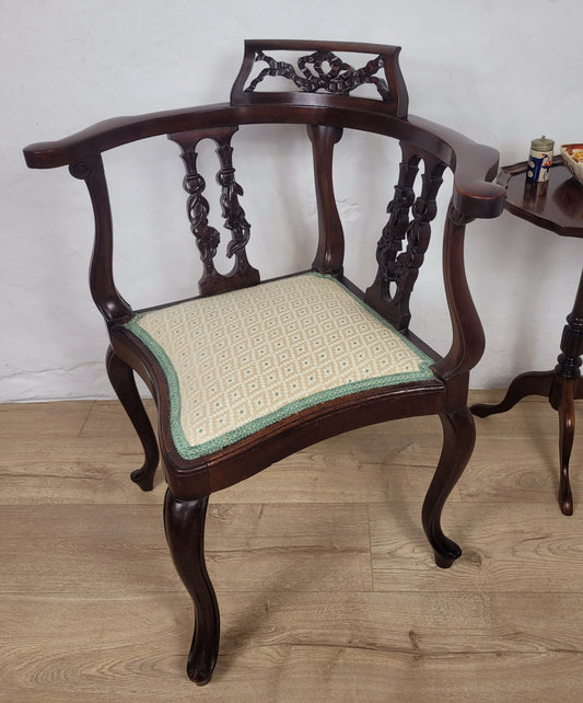 Edwardian Corner Chair Carved Ribbon Crest Floral Slat English Postage Available