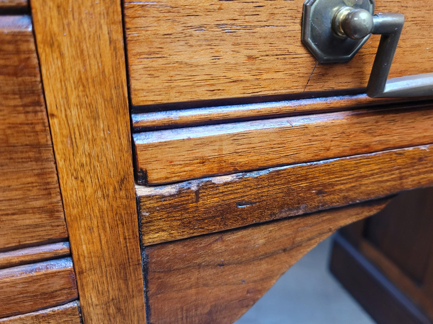 Edwardian Writing Desk Knee Hole Red Leather 1910 Antique Delivery Available
