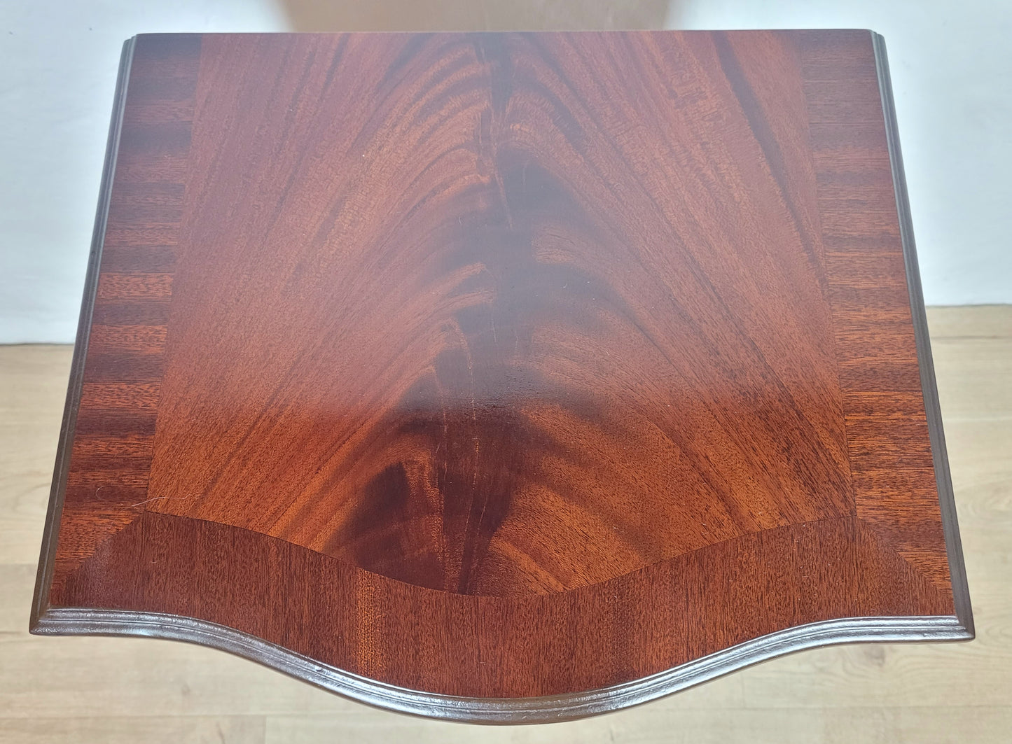 Vintage Chest Of 6 Drawers Bedroom Serpentine Antique Style Postage Available