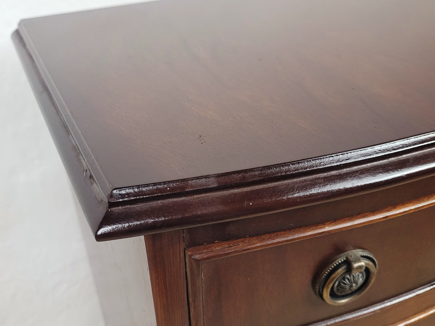 Vintage Chest Of 4 Drawers Bedroom 1950 Mahogany Antique Style Postage Available