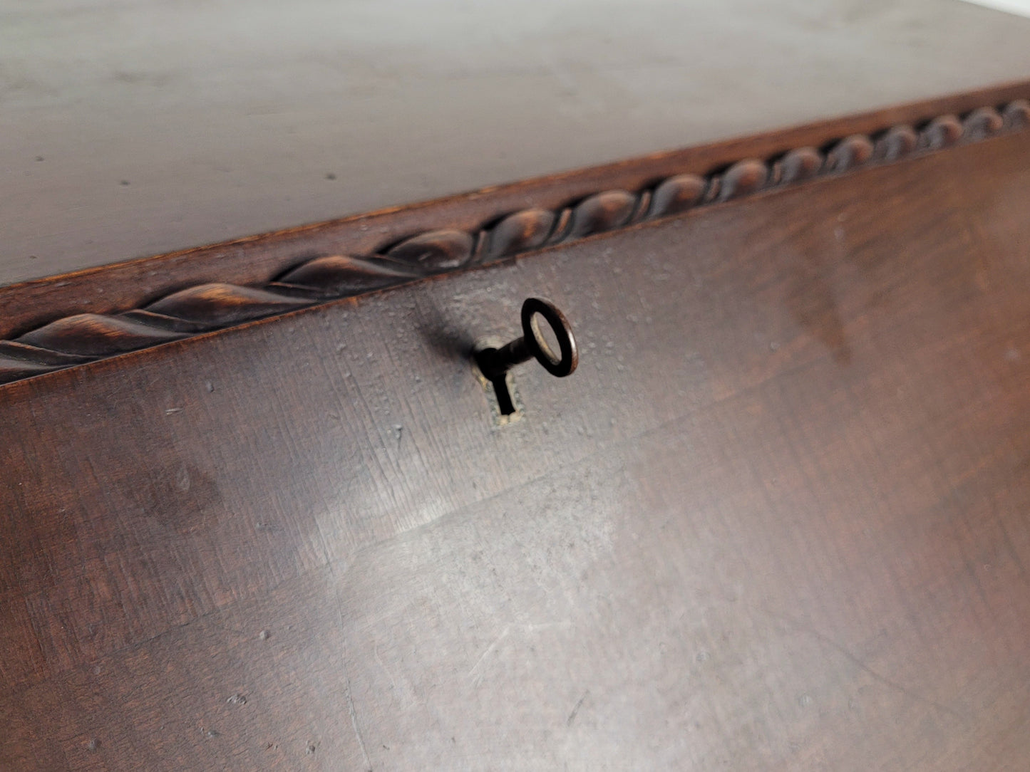 Vintage Writing Bureau Desk Key Lockable Drawers Leather 1930 Delivery Available