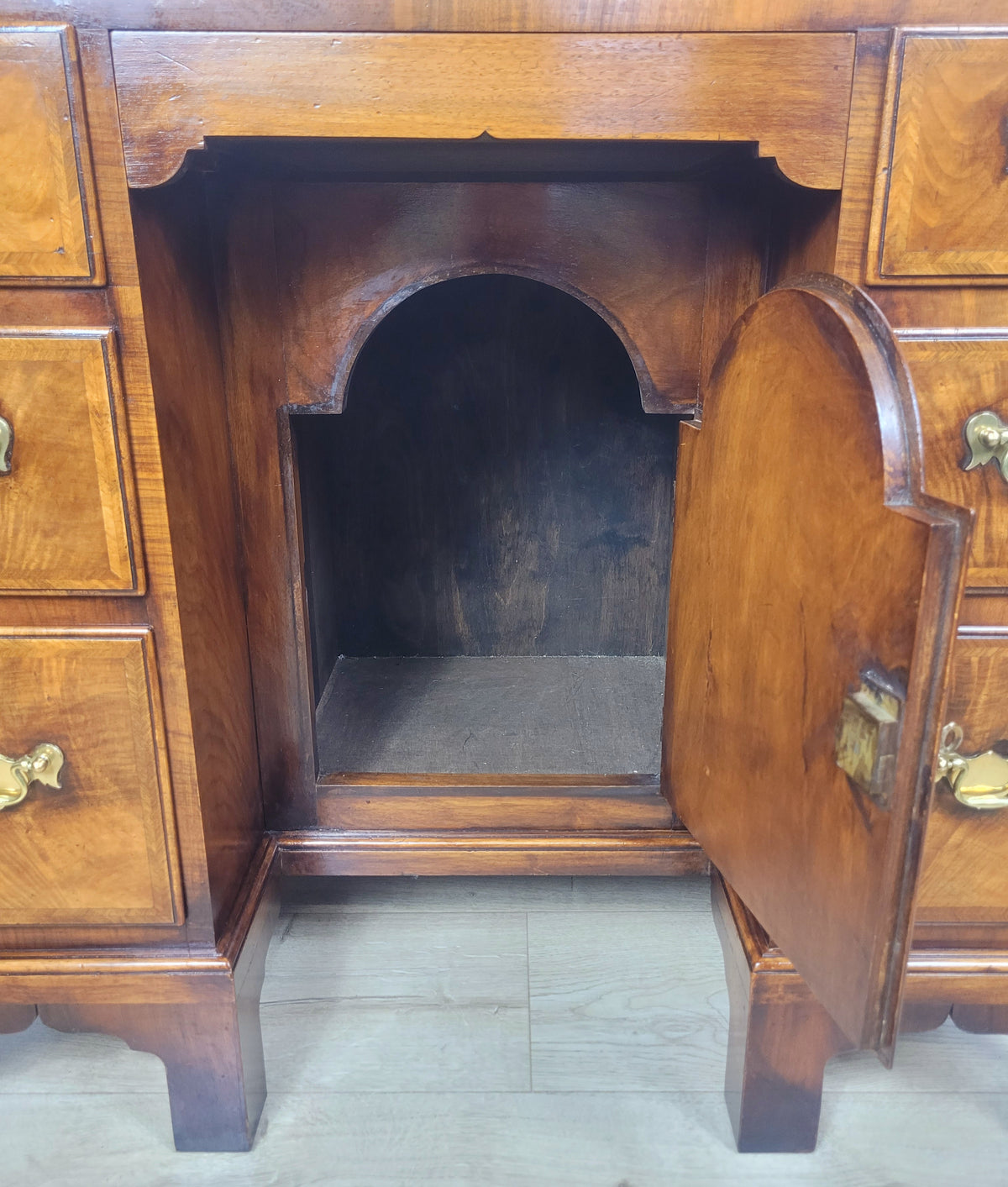 Knee Hole Writing Desk Walnut Key & Lock 18th-Century Style Delivery Available