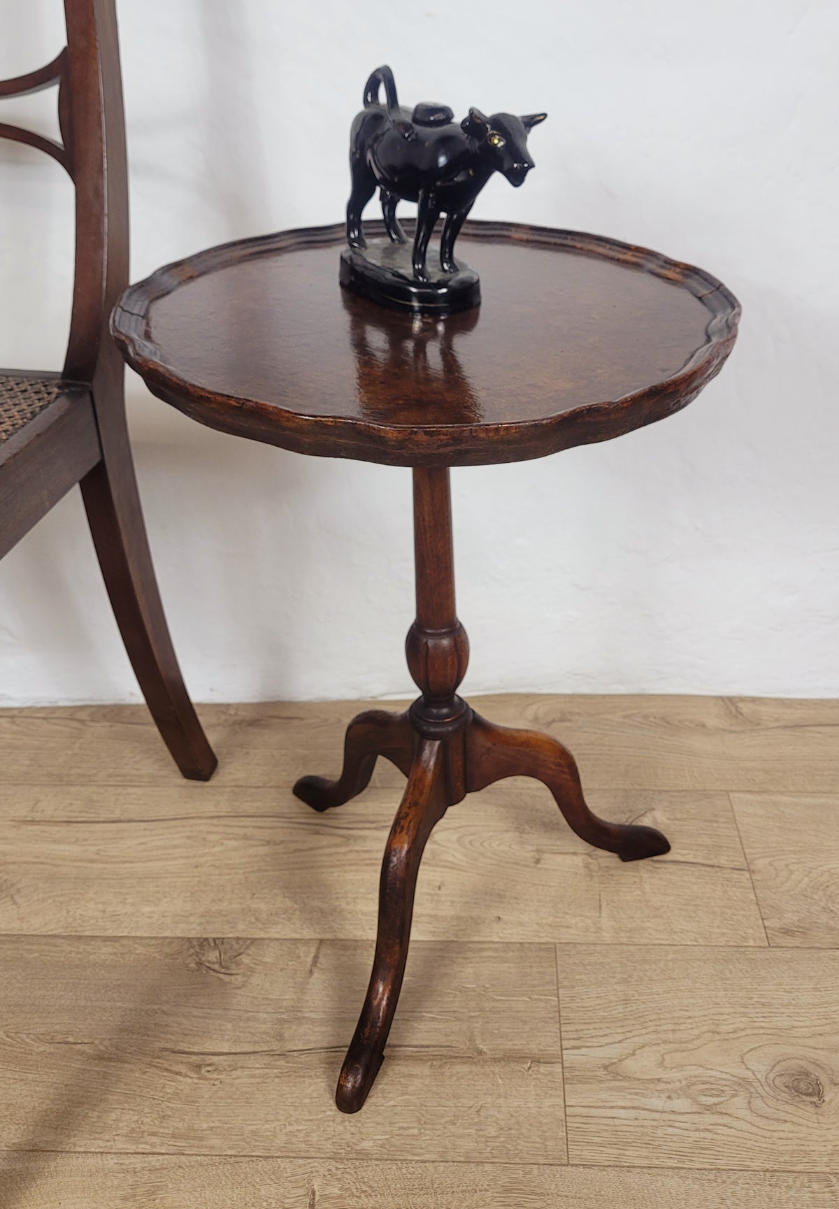 Victorian Wine Tripod Table Walnut Piecrust Scalloped Edge Postage Available