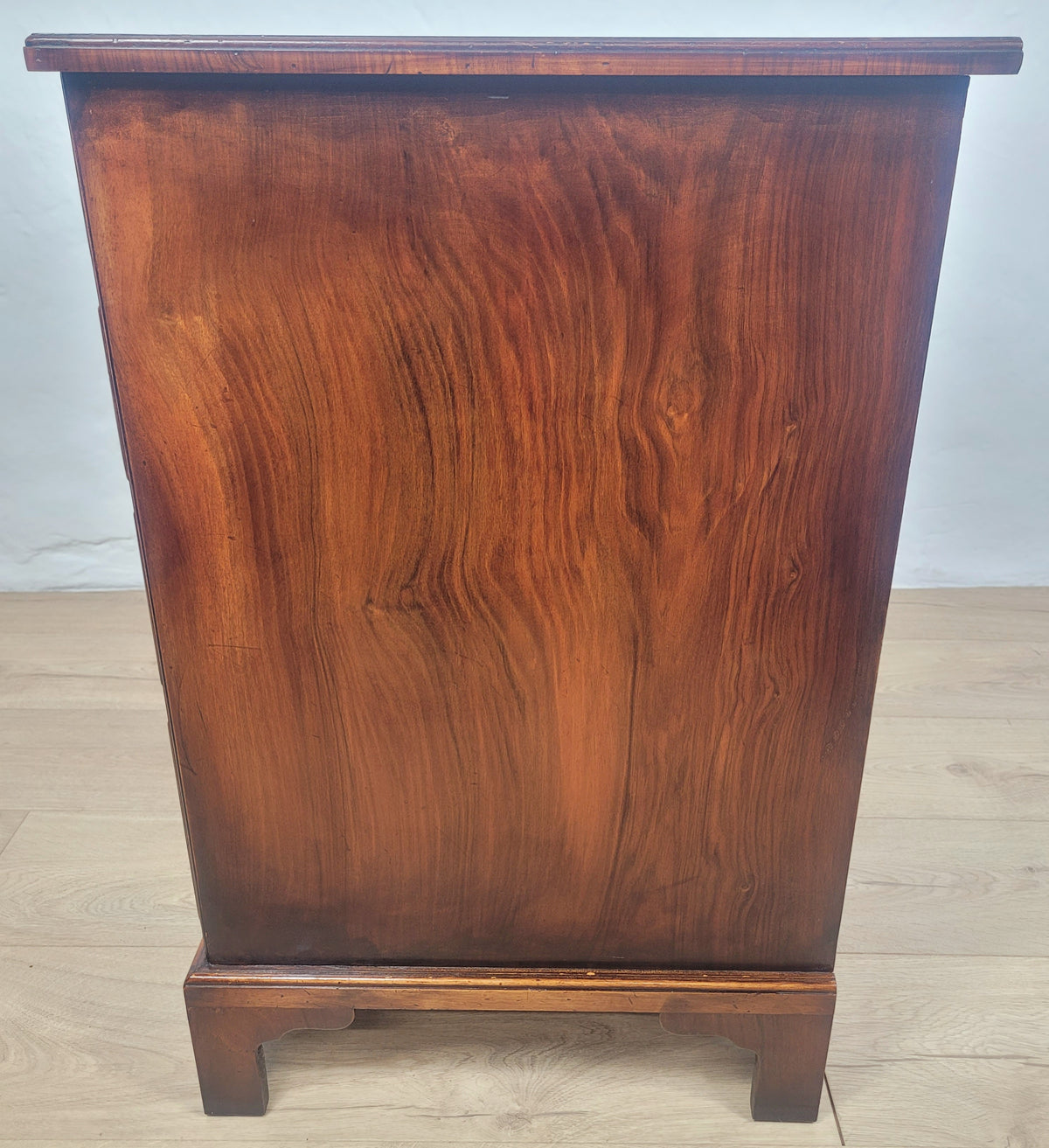 Knee Hole Writing Desk Walnut Key & Lock 18th-Century Style Delivery Available