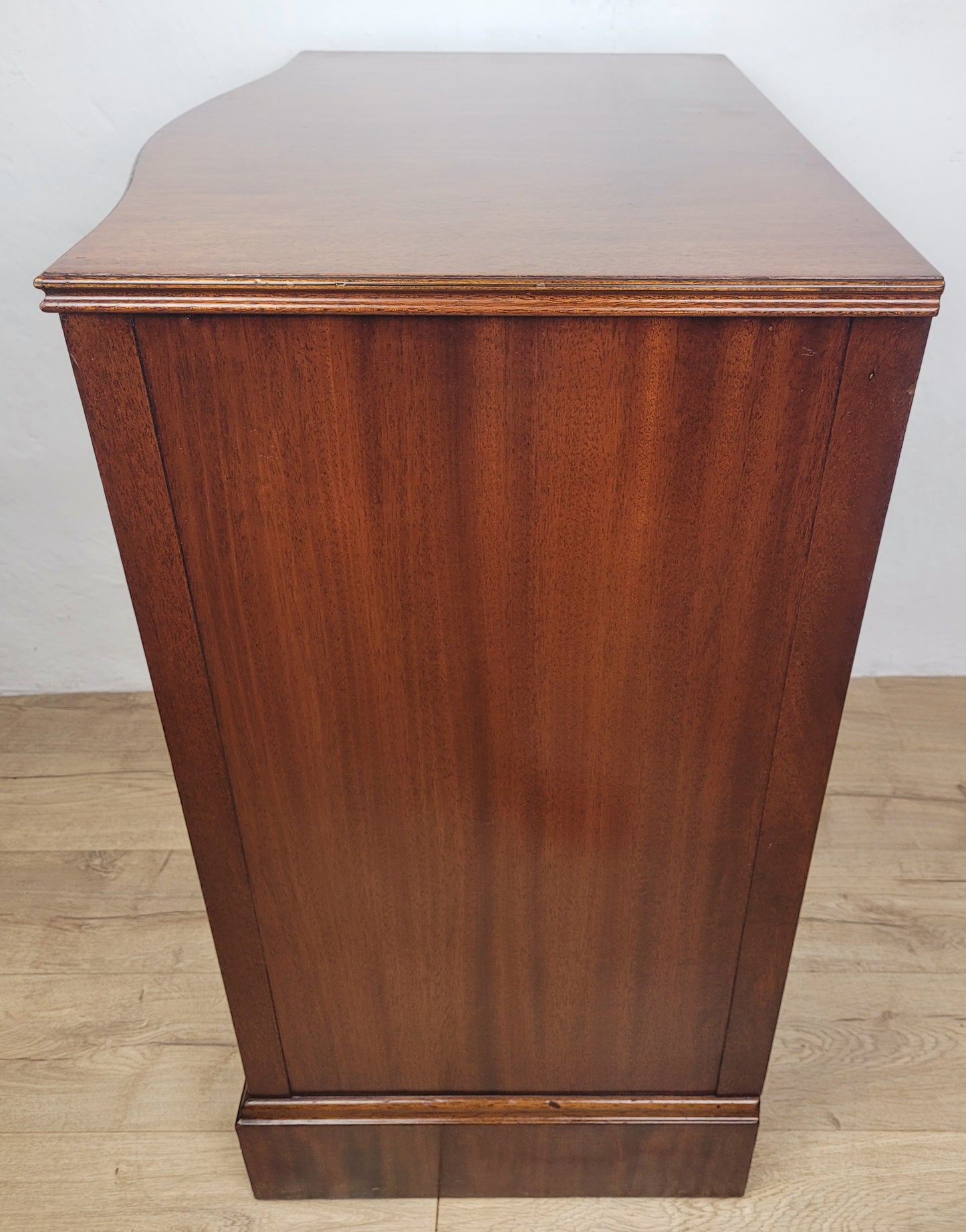 Chest of Drawers 4 Serpentine Front Mahogany Antique English Delivery Available