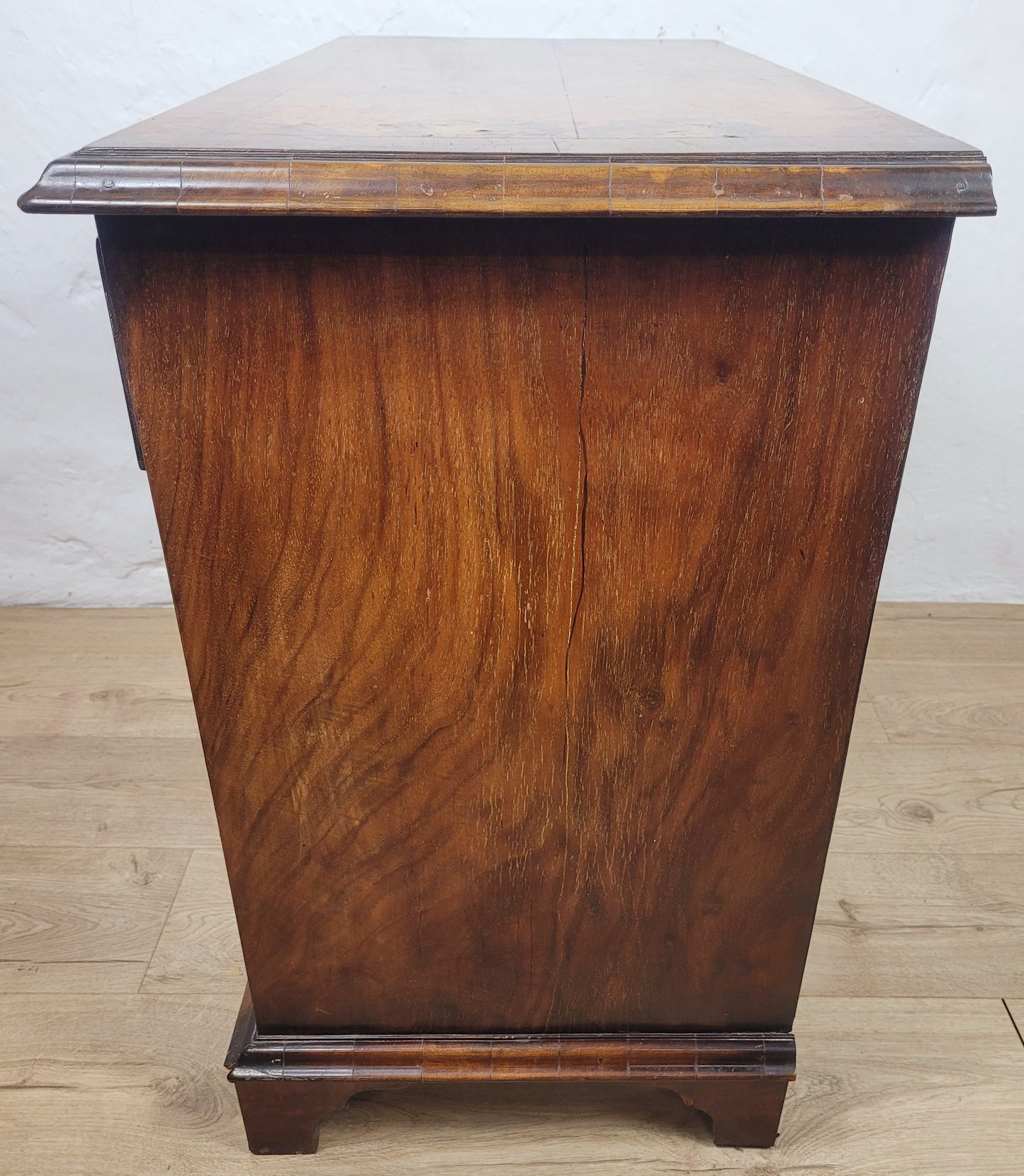 Walnut Writing Desk 18th-Century Style Knee Hole Drawers Delivery Available