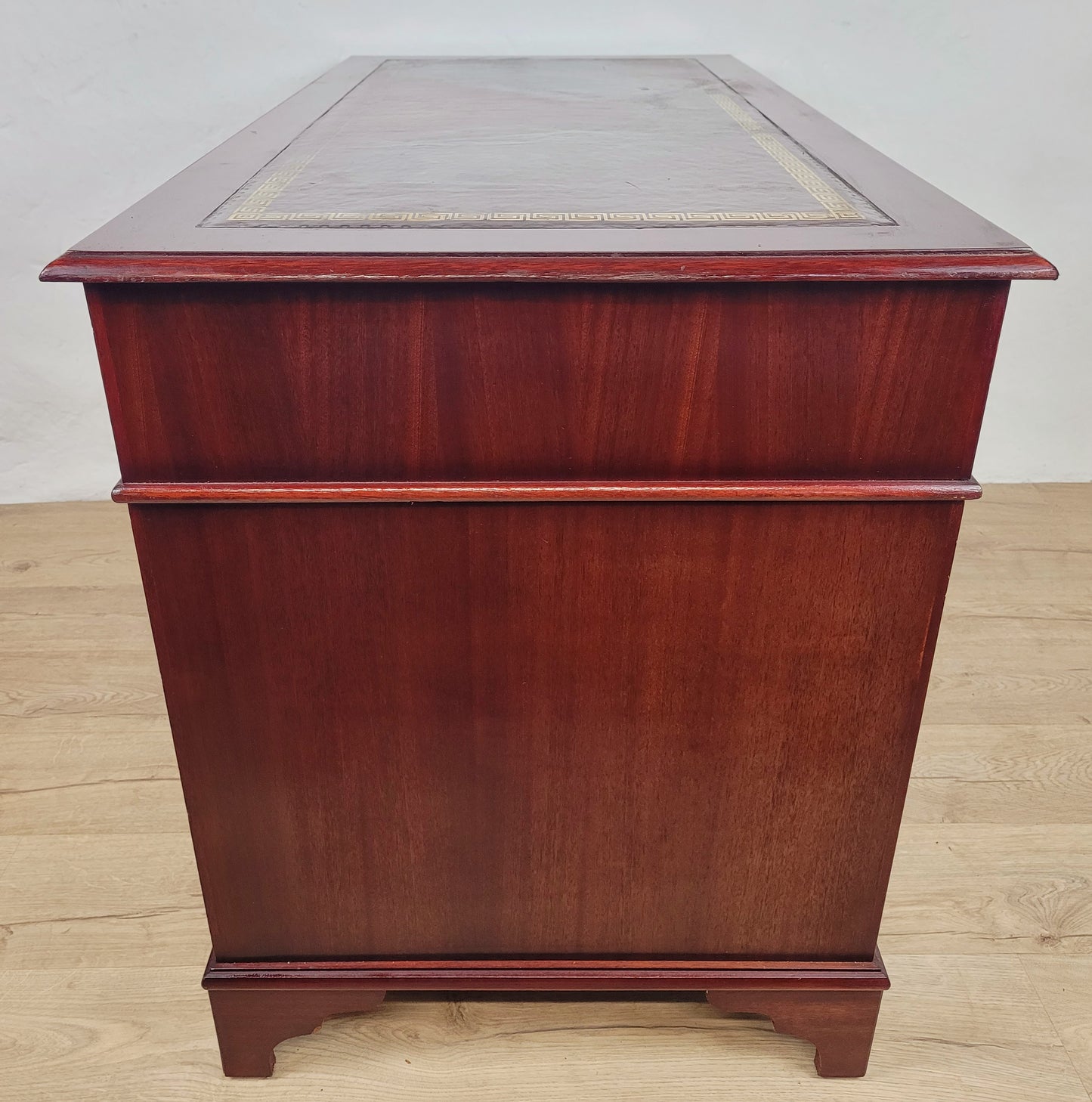 Vintage Pedestal Writing Desk Leather Top Mid 20thC Mahogany Delivery Available