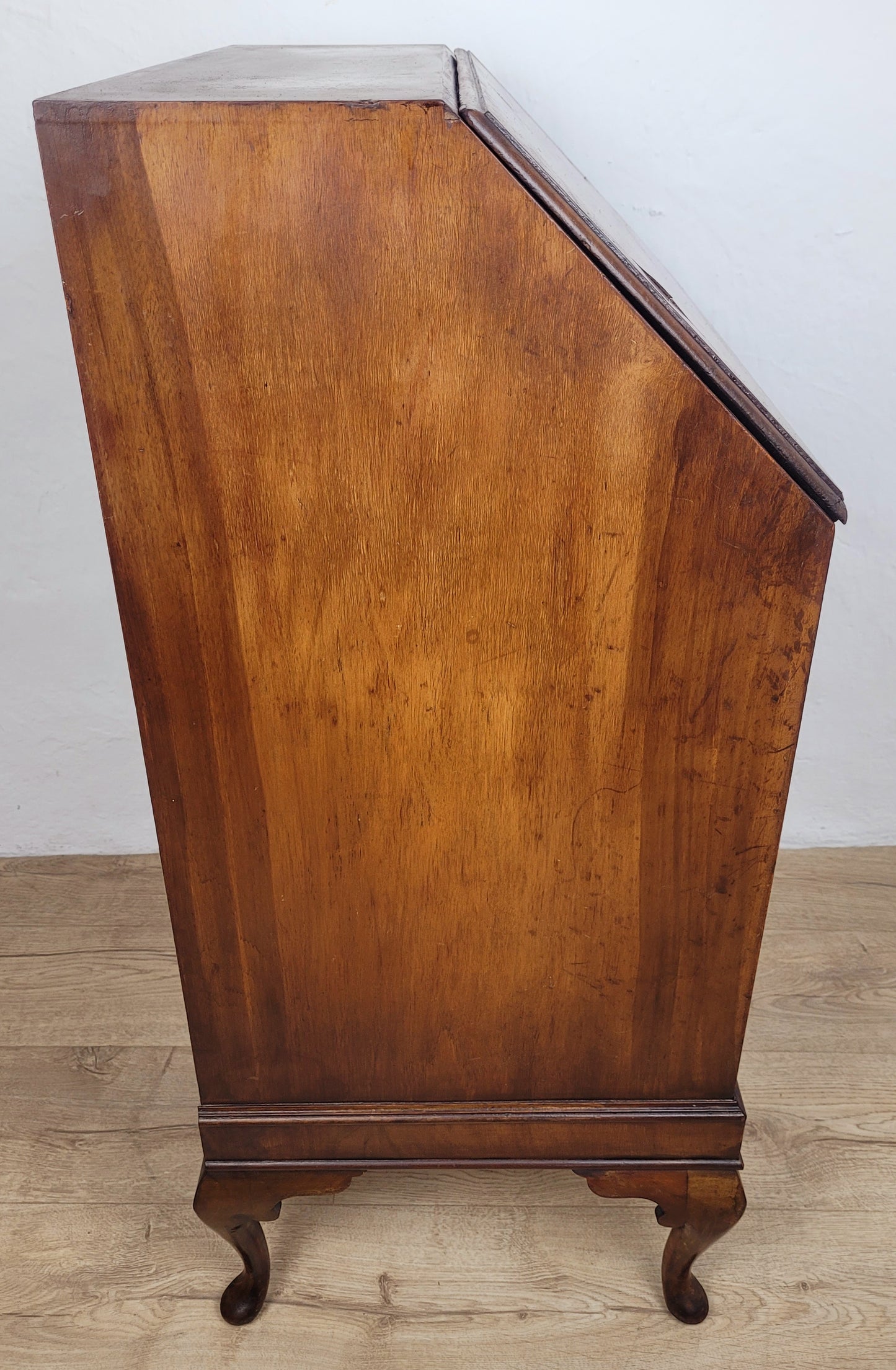 Ladies Writing Bureau Desk Vintage 1950s Lock & Key Mahogany Delivery Available