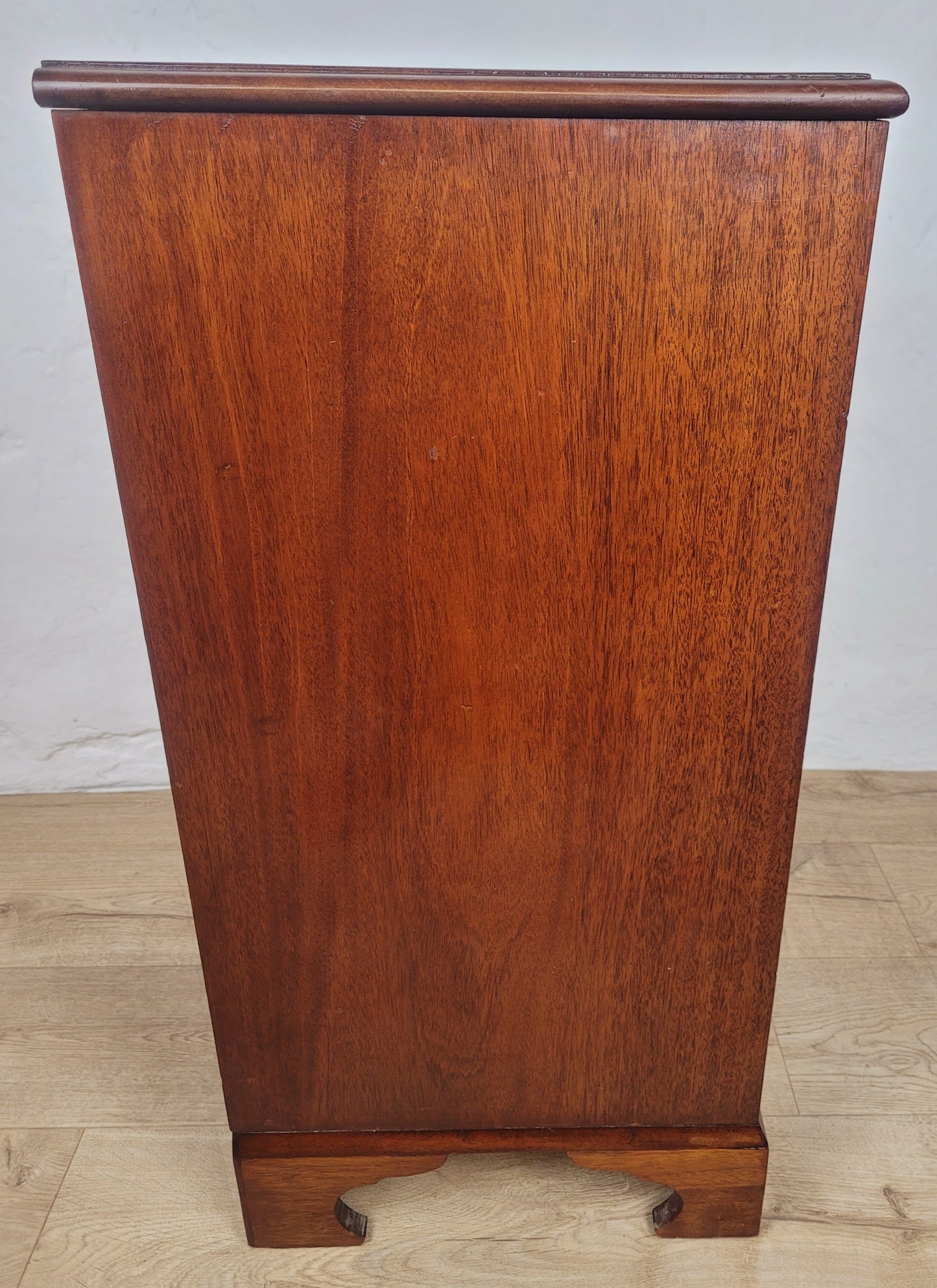 Vintage Chest Of Drawers Bedroom Mahogany 20th Century English Postage Available
