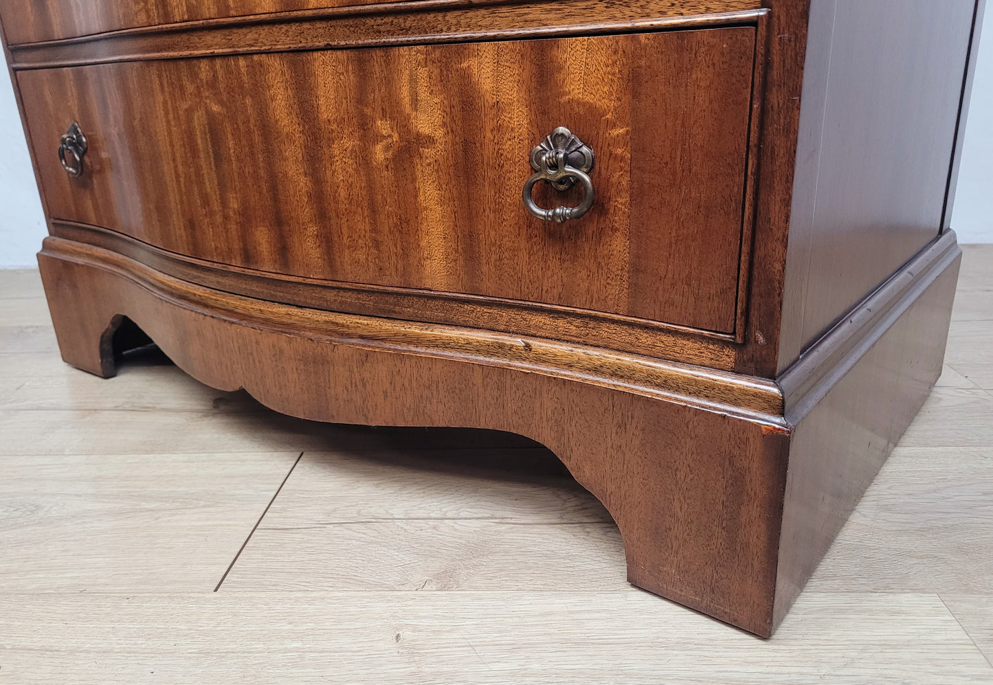 Chest of Drawers 4 Serpentine Front Mahogany Antique English Delivery Available