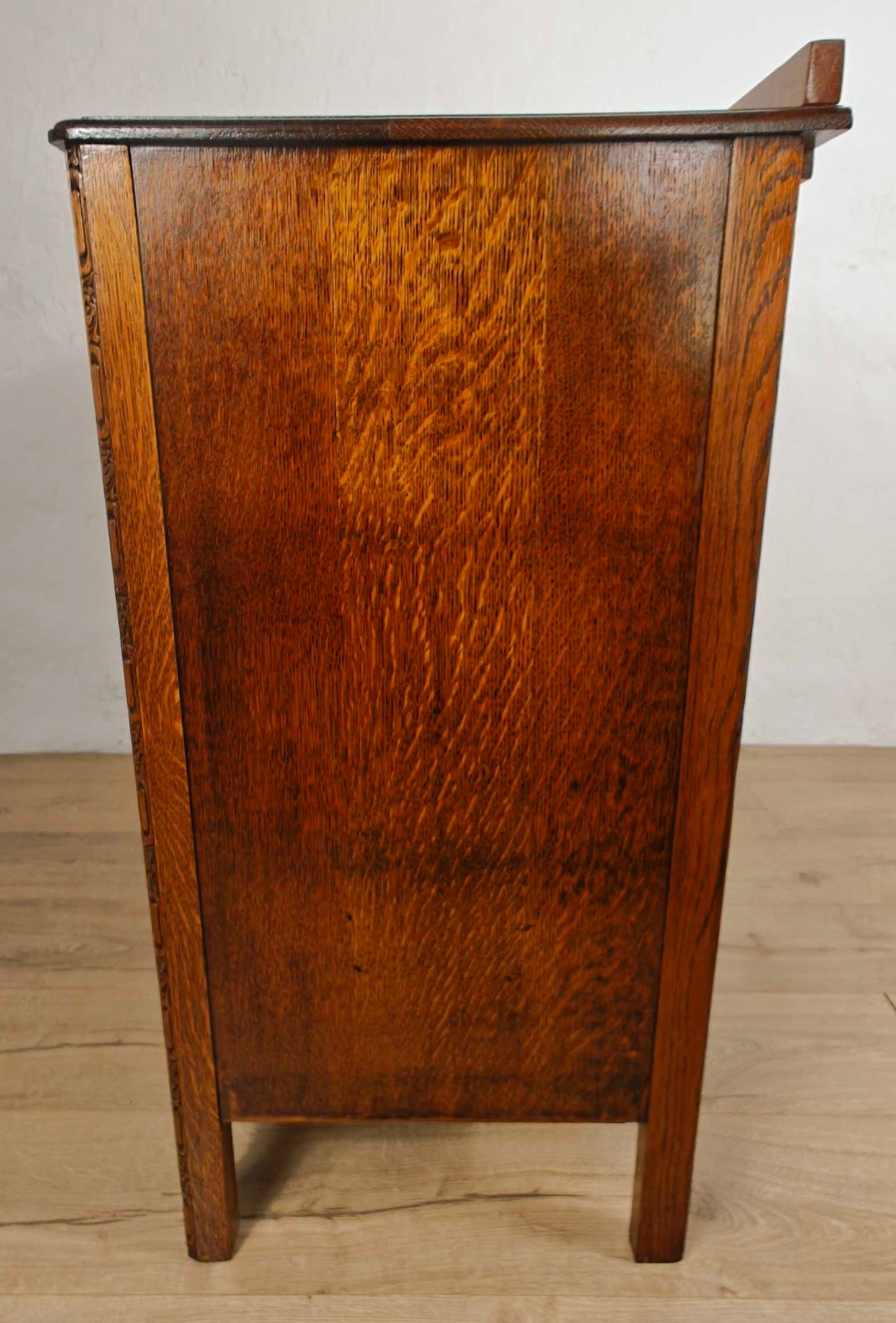 Vintage Chest Of Drawers Oak Carved Vintage 20th-Century Delivery Available