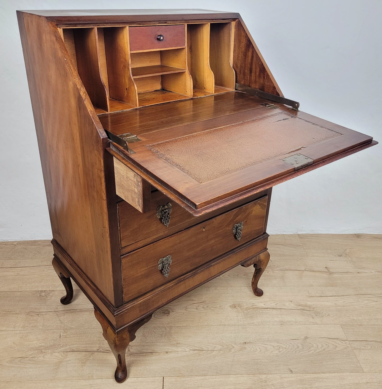 Ladies Writing Bureau Desk Vintage 1950s Lock & Key Mahogany Delivery Available