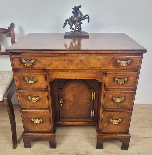 Knee Hole Writing Desk Walnut Key & Lock 18th-Century Style Delivery Available