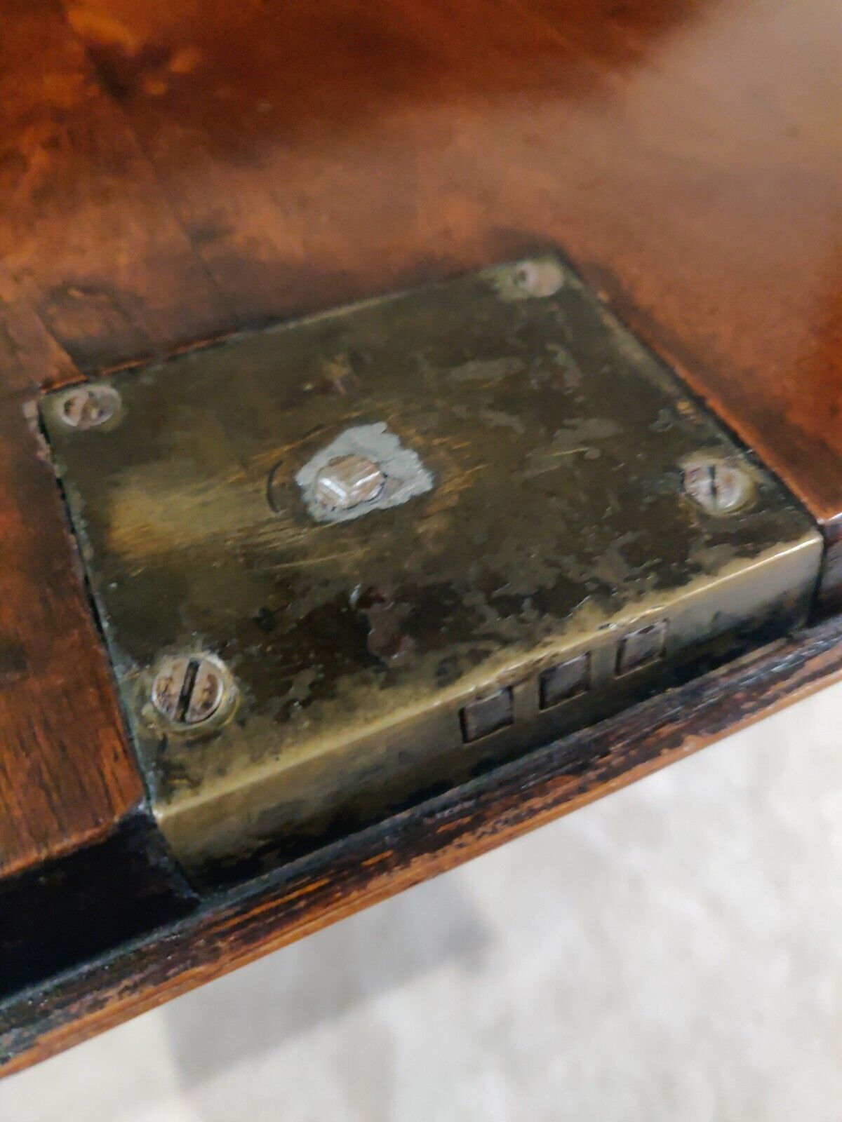 George I Walnut Bureau Featherbanded